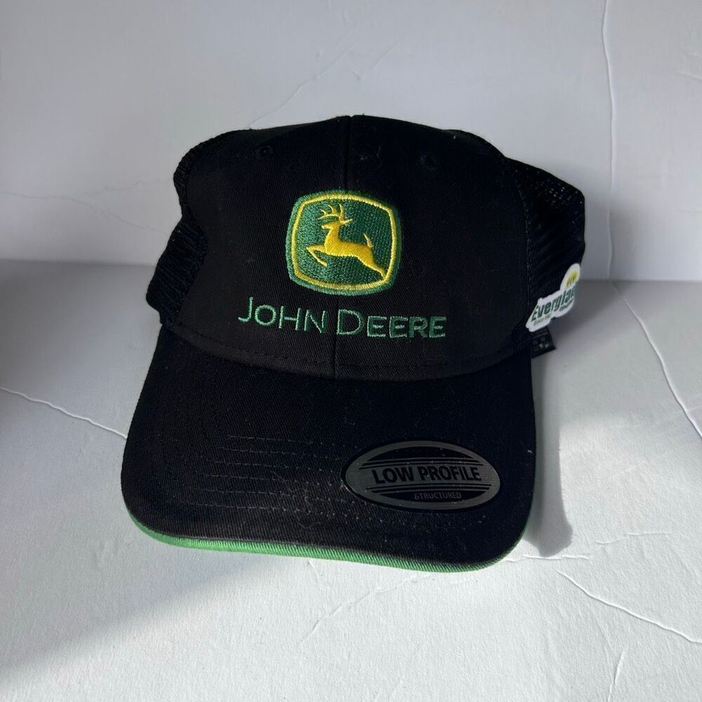 John Deere Everglades Low Profile Structured Mesh Snap Back